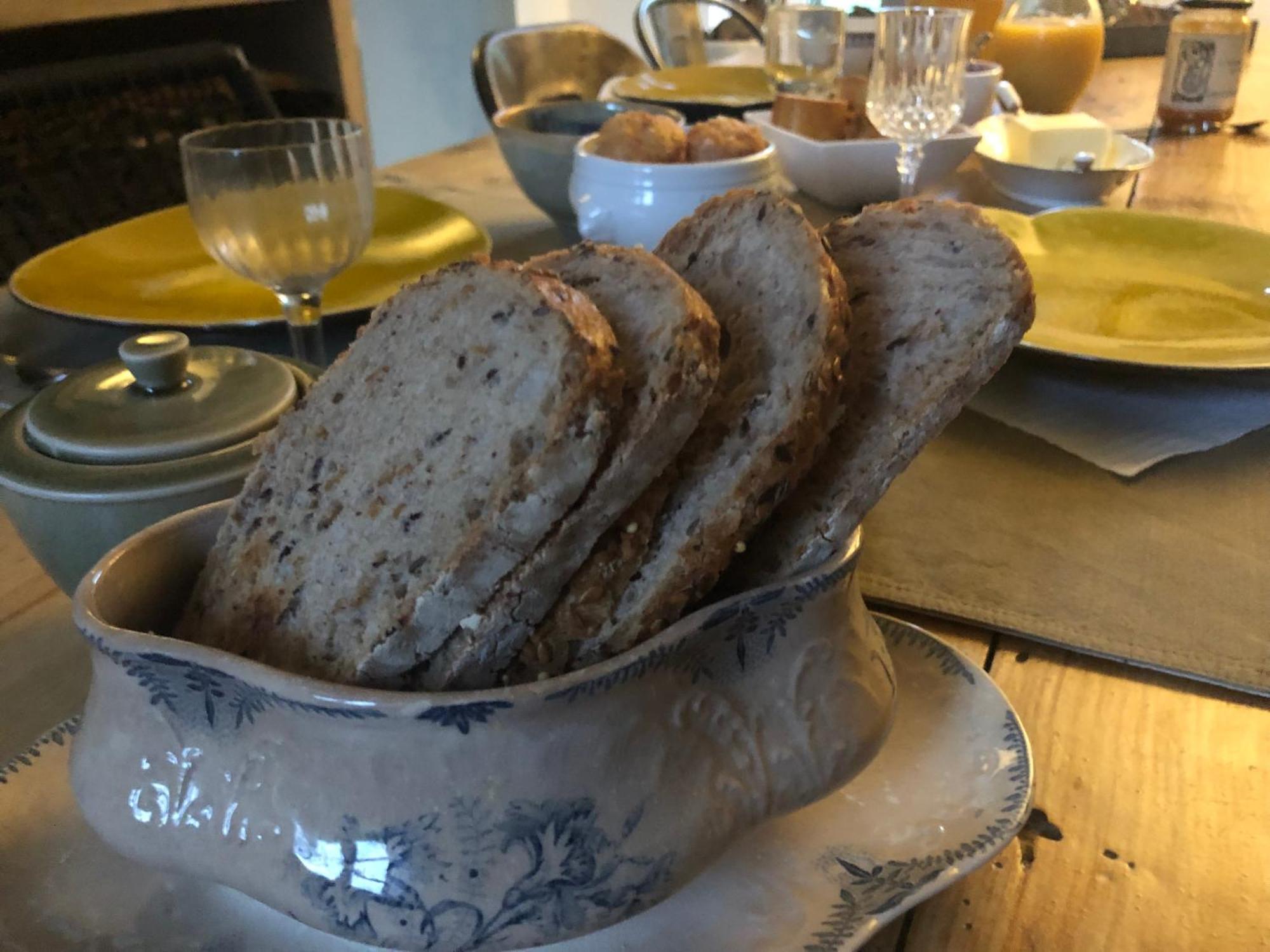 Bed and Breakfast La Thibautiere Blaison Exterior foto